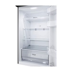 375L Top Freezer Refrigerator Drawer Detail View