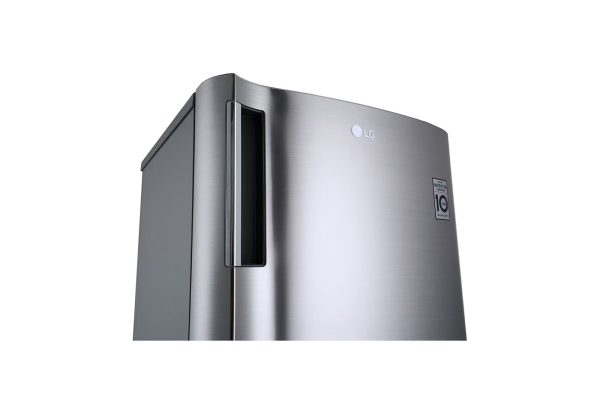 195L Single Door Refrigerator Pocket Handle Detail View