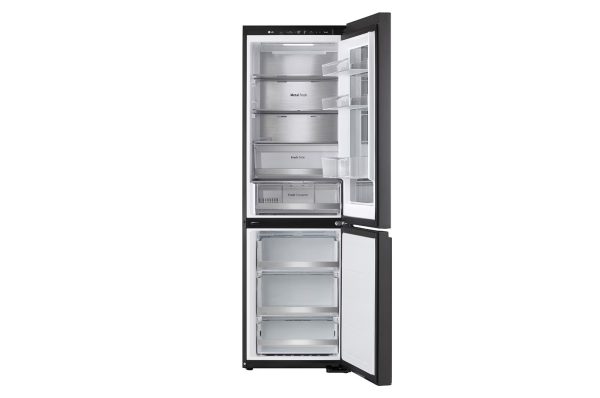 LG 349L InstaView™ Bottom Freezer Refrigerator with LinearCooling™, Total No Frost, DoorCooling+™, ThinQ™, Essence Black Steel Finish