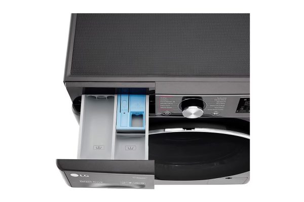 LG 9kg washer dryer ThinQ Wi-Fi smart control